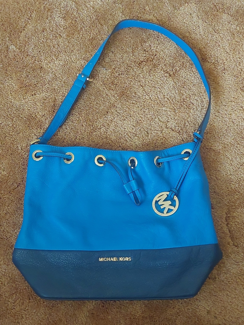 Pebbled Leather Michael Kors Jules Drawstring Purse Two Tone Colorblock Blue